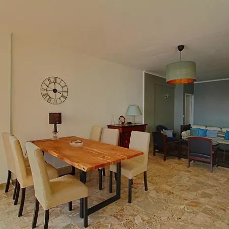 Ajaccio, 4 Pieces, 8 Personnes - Fr-1-61-502